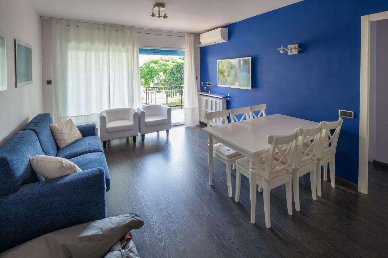 Sitgesblues, 250 M Beach , Big Terrace 외부 사진
